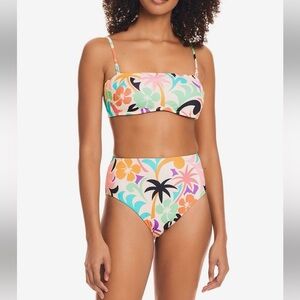 NWT Sanctuary Island Mirage Reversible bikini swimsuit size large.